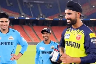 WATCH: Harpreet Brar Sings as Ashish Nehra, On Popular Demand, Performs Bhangra With Kids