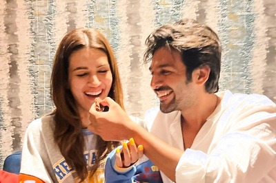 'Shehzada' Kartik Aaryan's Birthday Post For 'Param Sundari' Kriti Sanon Is Cutest of All