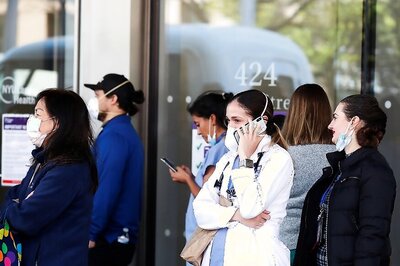 US Officials Reiterate Covid-19 Safety Advice, Warn of More Restrictions if Cases Spike