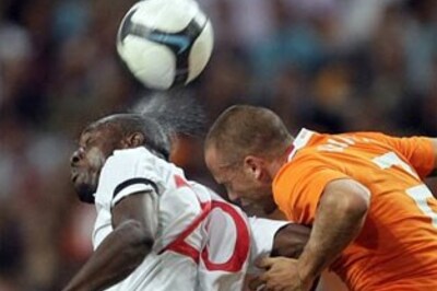 Netherlands fight back to draw against England