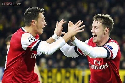 Arsenal go hunting in Cardiff, Spurs host Manchester United