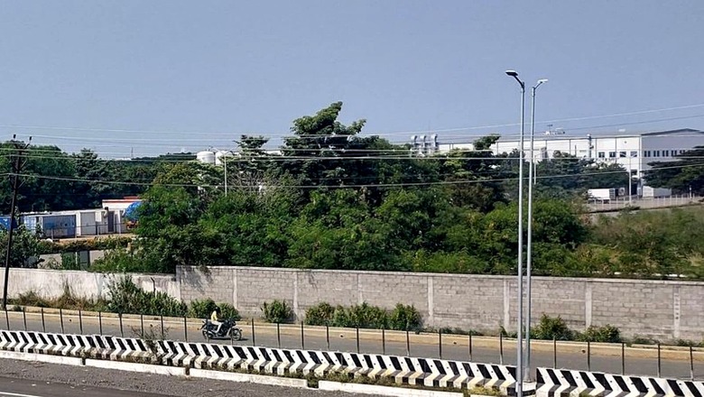 Sick from Bad Food, Crowded Dorms: Women Force Change at Tamil Nadu iPhone Plant