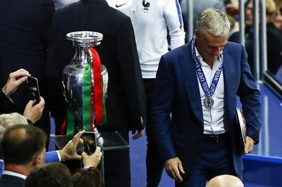 Euro 2016: France Coach Dejected After Stumbling at Final Hurdle
