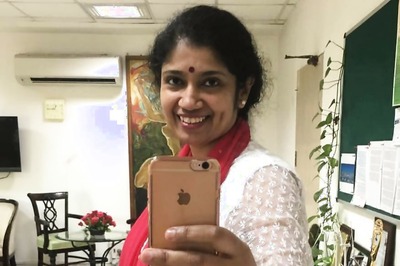 Delhi Minister Accuses IAS Officer of Misbehaviour, Says She was 'Adamant'