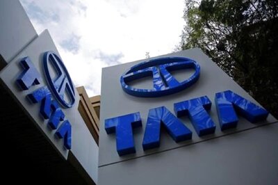 As SC Ruling Favours Tata Sons, Here's a Timeline of How India's Biggest Corporate Battle Unfolded
