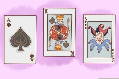 How to Play Murder in the Dark