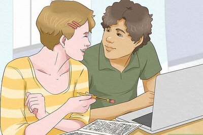 How to Know if a Guy Likes You