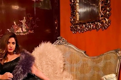 Neetu Chandra Reveals She Has 'No Work, Money', Says 'Should I Suffocate Myself To Death'