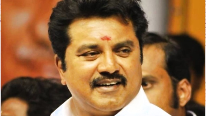 Actor Couple Sarathkumar-Radhikaa Sentenced to Jail for Bouncing Cheque