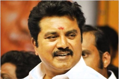 Actor Couple Sarathkumar-Radhikaa Sentenced to Jail for Bouncing Cheque