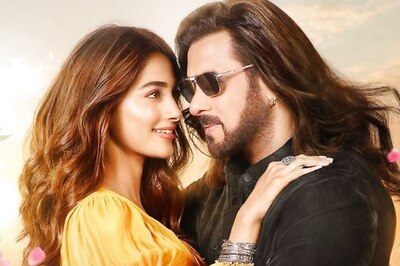 Pooja Hegde Calls Kisi Ka Bhai Kisi Ki Jaan Co-Star Salman Khan 'Chill' and 'Real'