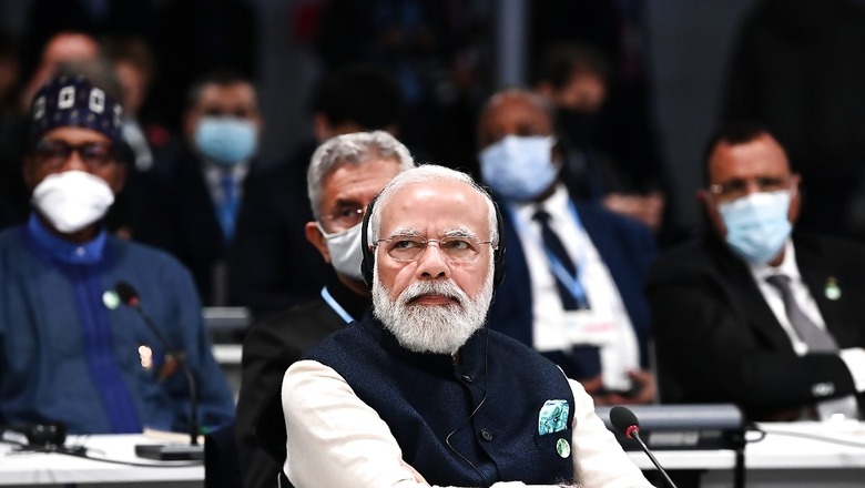 'PM Modi Wasn't Keen on Introducing Rs 2,000 Notes After Demonetisation': Ex-Aide Explains 'Short-Term' Move