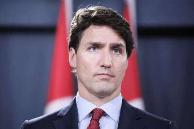 Canada's Trudeau Pledges Assault Rifle Ban, Pivots Campaign Amid Blackface Scandal