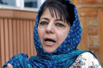 'No Option But to Talk': Mehbooba Discusses Valley Violence With Modi
