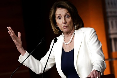 Nancy Pelosi Hits Out at Trump over Use of 9/11 Images to Criticise Muslim Lawmaker Ilhan Omar
