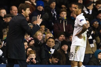 Everton edge Tottenham 2-1 to move into fourth