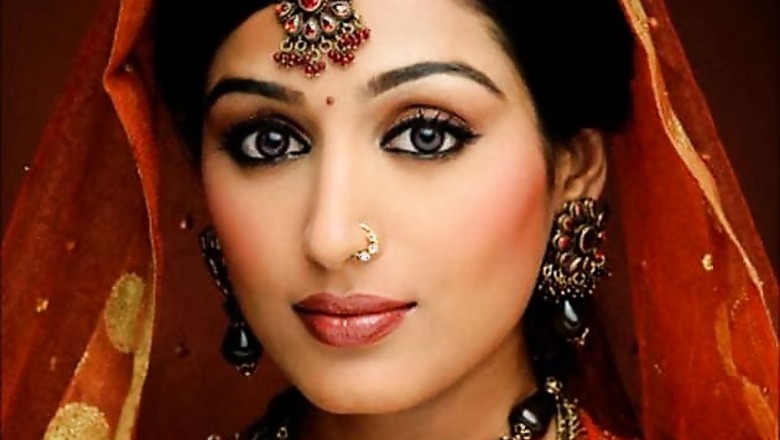 Actor Padmapriya appologises to director Nishant