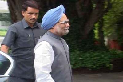 Complete work quickly: PM tells CWG organisers