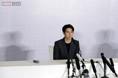 Jackie Chan's son, freed from jail, apologises to the public