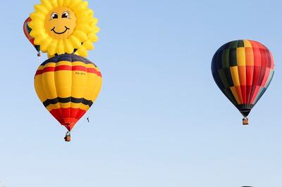 Israel Man Falls to Death From Hot Air Balloon, Viral Photos Show Him Clinging to Basket Mid-Air