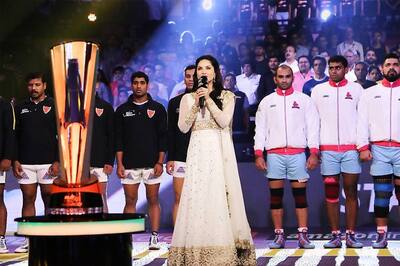 Complaint Lodged Against Sunny Leone for Singing National Anthem Incorrectly