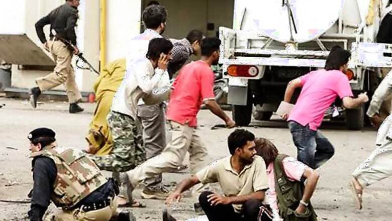 Over 50 killed in fierce clashes in Pak