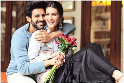 Kriti Sanon Joins Kartik Aaryan-Ananya Panday Starrer Pati, Patni Aur Woh in Cameo Role