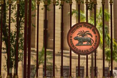 Reserve Bank of India Has A Suggestion to Tackle Rising Petrol, Diesel Price