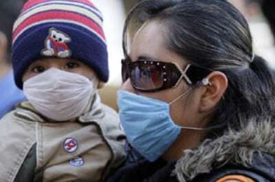 Govt asks schools not to shut over swine flu