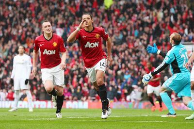 Manchester United give perfect send-off to Ferguson, beat Swansea 2-1