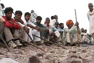 Raje govt renews effort to hold talks with Gurjars