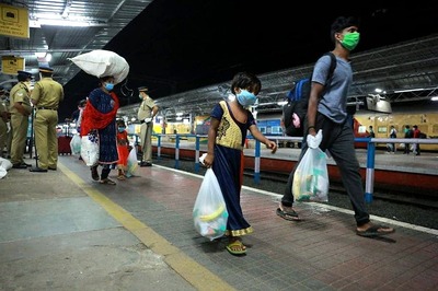 'Technical Issues', 'Confusion' Leave Migrants Stuck Midway Between Gujarat and Uttar Pradesh