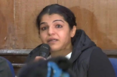 Sakshi Malik Attacks Usha, Mary Kom for Not Supporting Women Wrestlers' Stir Against Ex-WFI Chief