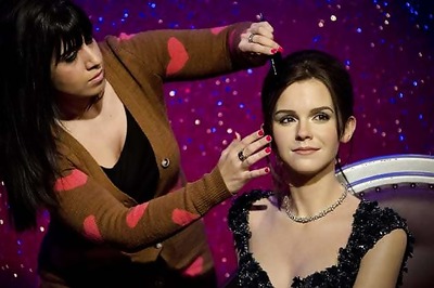 Snapshot: Emma Watson gets a wax double at Madam Tussauds