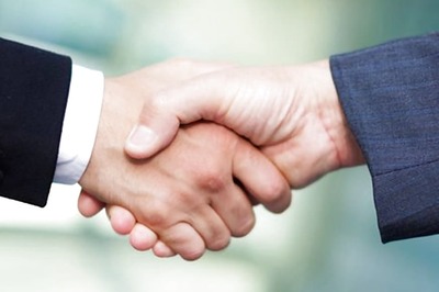 PeopleStrong Buys Referral Hiring Platform Grownout