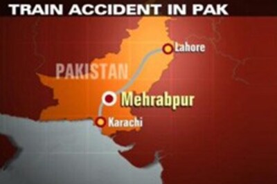 58 killed in Pakistan train crash near Karachi