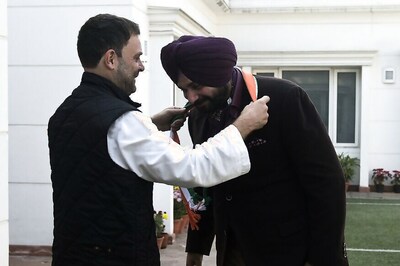 Navjot Singh Sidhu Joins Congress, to Contest from Amritsar East