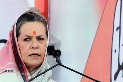 'Neech' thoughts and words do not behove Narendra Modi: Sonia Gandhi