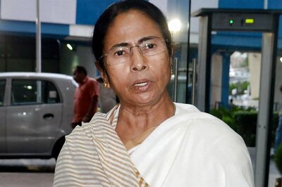 Mamata Govt Demands Restructuring of Bengal’s Debt, Finance Commission Takes Serious Note