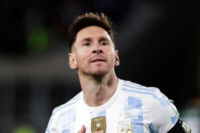 Pele Sorry for Delay in Hailing Lionel Messi for Breaking Goals Record