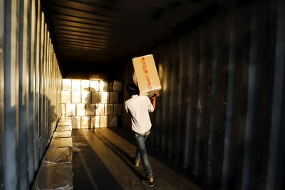 WTO's Goods Trade Index Hits Record Low Amid Covid-19 Disruptions