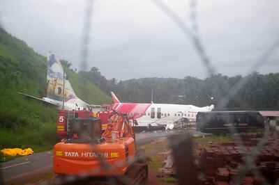 Kozhikode Plane Crash: Air India Pilot Unions Seek Meeting with Hardeep Puri to Discuss Flight Safety