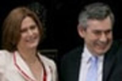 New British PM begins 'work of change'