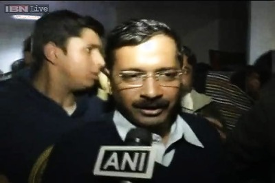 Delhi CM Arvind Kejriwal meets L-G over Jan Lokpal Bill