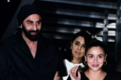 Pregnant Alia Bhatt Stuns in Mini Black Dress As She Enjoys Dinner With Ranbir Kapoor, Neetu Kapoor