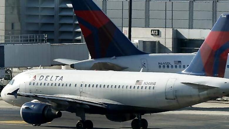 FBI investigates needles in airplane sandwiches