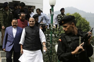 Security Forces Likely to Seek Extension of 'Ramzan Ceasefire' as Rajnath Singh Embarks on Valley Visit