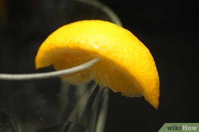 How to Make a Hot Pants Cocktail