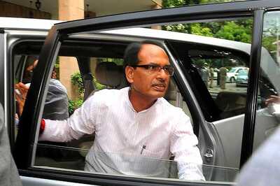 MP CM Shivraj Chouhan Calls For Immediate Ban on Illegal Sand Mining