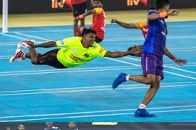 Odisha Juggernauts Defeat Gujarat Giants by 3 Points in Ultimate Kho Kho Because of Dilip  Khandvi  and Vishal's Heroics Help